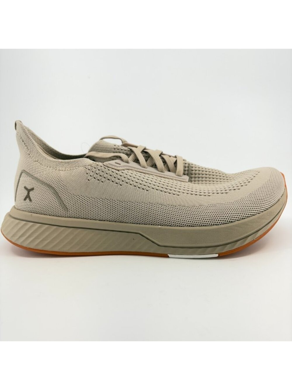Flux Footwear Adapt Runner Sand Gum Mens Size 11 Athletic Walking Shoes Sneakers